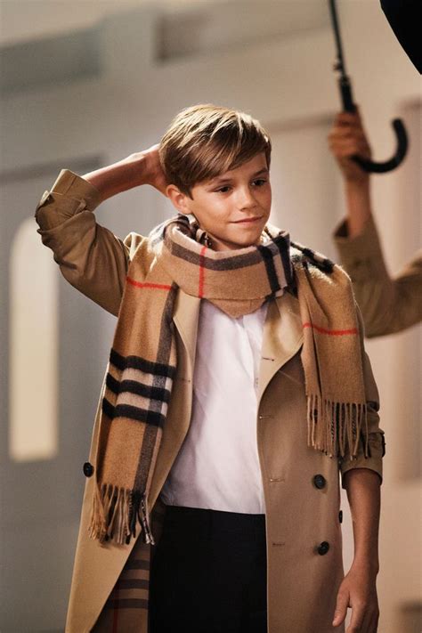 burberry model beckham|Burberry Handed Over Its New Ad Campaign to An Unknown 16 .